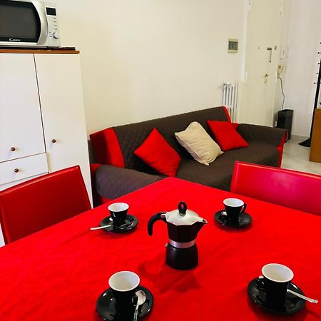 Matthias Central Rooms And Accomodation Bari Buitenkant foto
