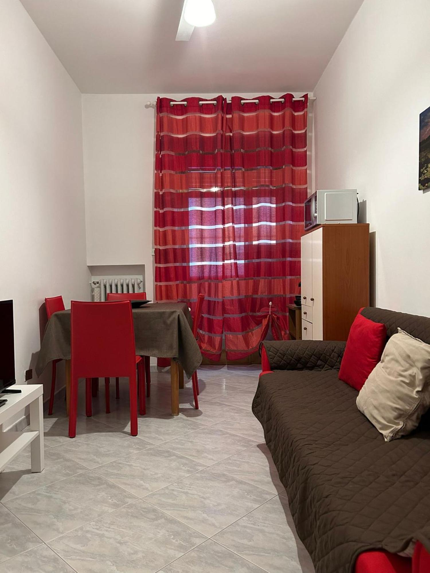 Matthias Central Rooms And Accomodation Bari Buitenkant foto